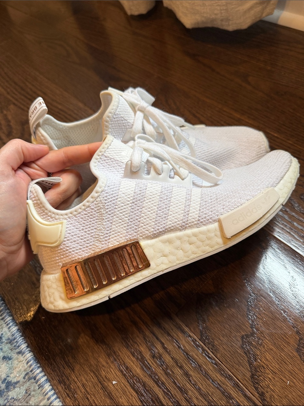 adidas Wmns NMD_R1 'White Copper Metallic'